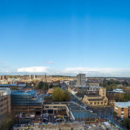 City View Apartment Bedford Luaran gambar