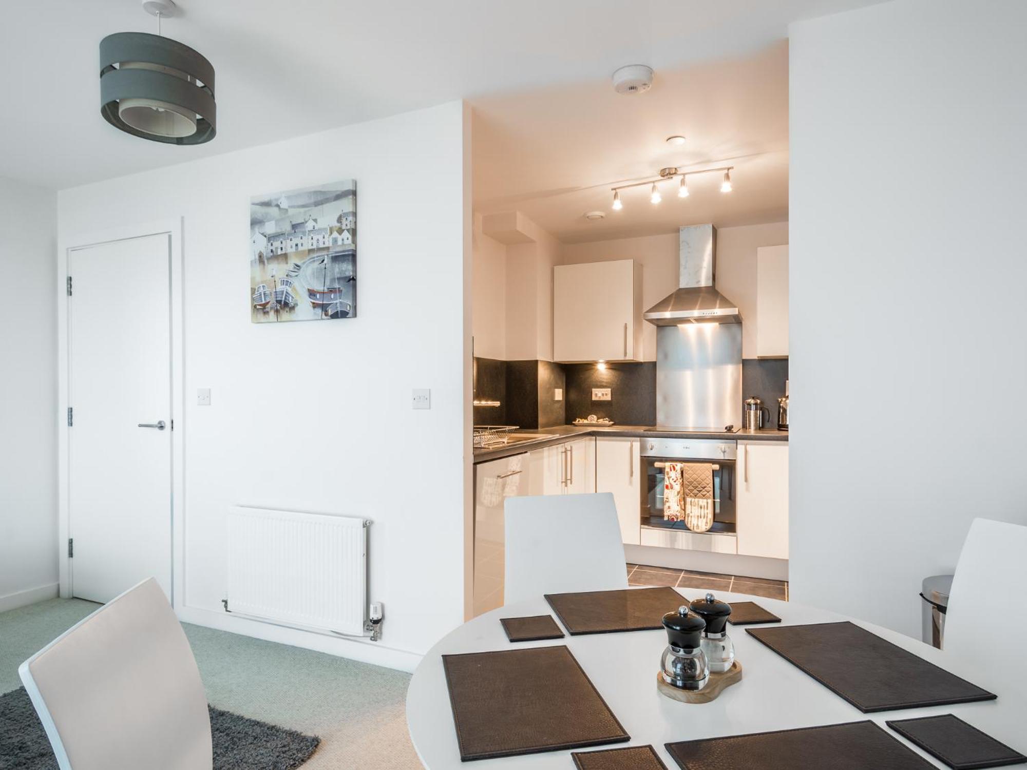 City View Apartment Bedford Luaran gambar
